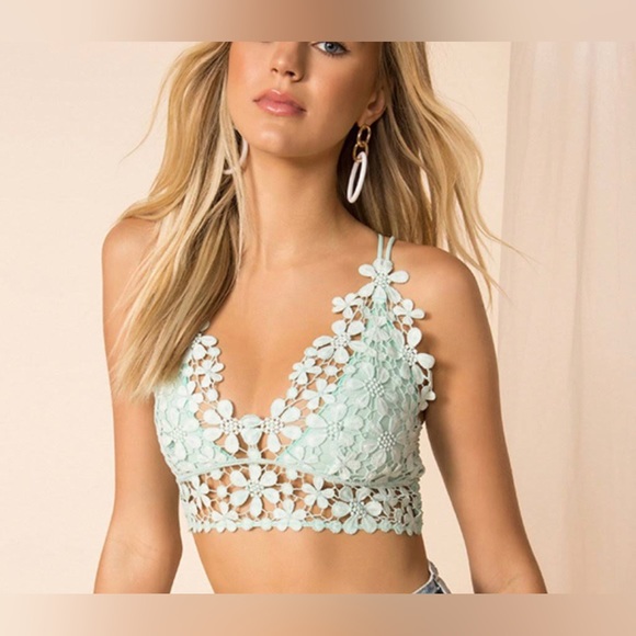 FREE PEOPLE MISS DAZIE BRALETTE - Picture 1 of 6